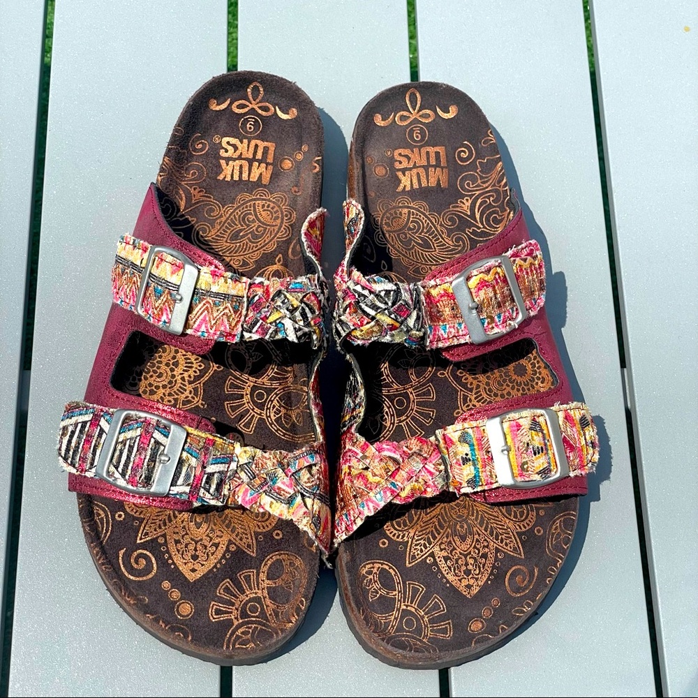 Muk Luks Sandals size 9 - Picture 3 of 6